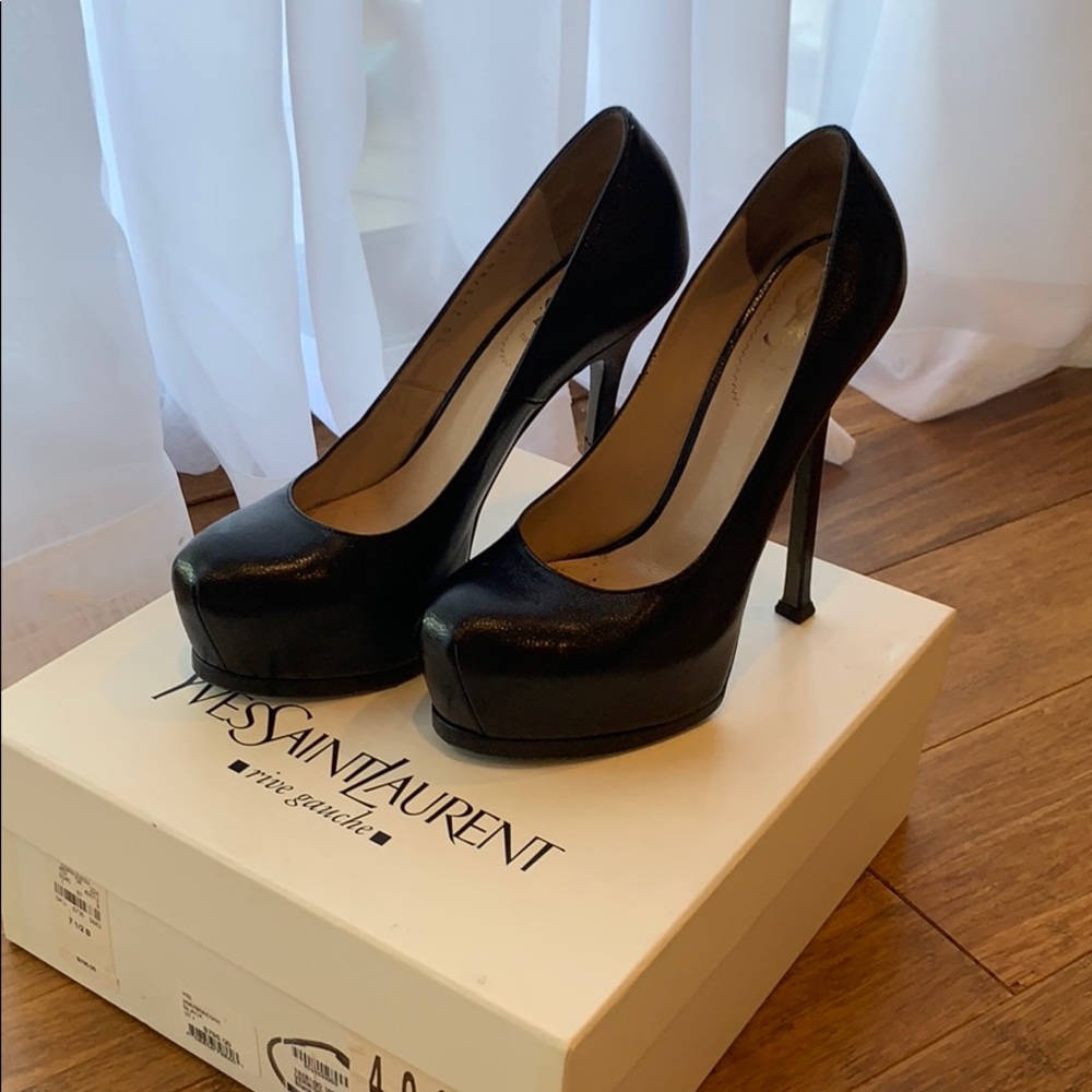 YSL black Tribtoo 105 pump